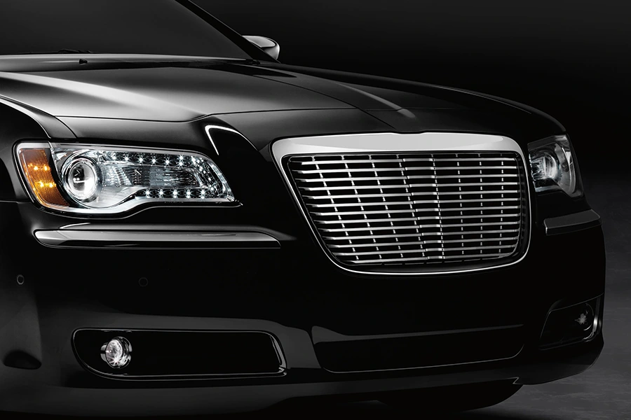 ऑटोमोटिव ग्रिल: जहां डिज़ाइन की पहचान इंजीनियरिंग परिशुद्धता से मिलती है